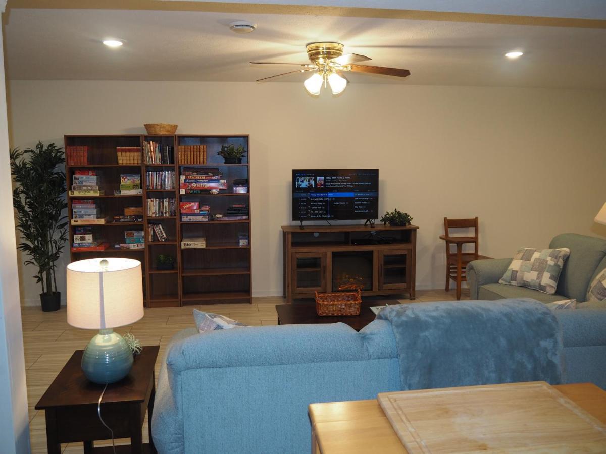 New! The Blessing - A Cute And Cozy Apartment! Benzonia Esterno foto